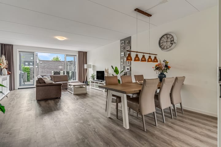 Foto 6 van Lucebertstraat 7