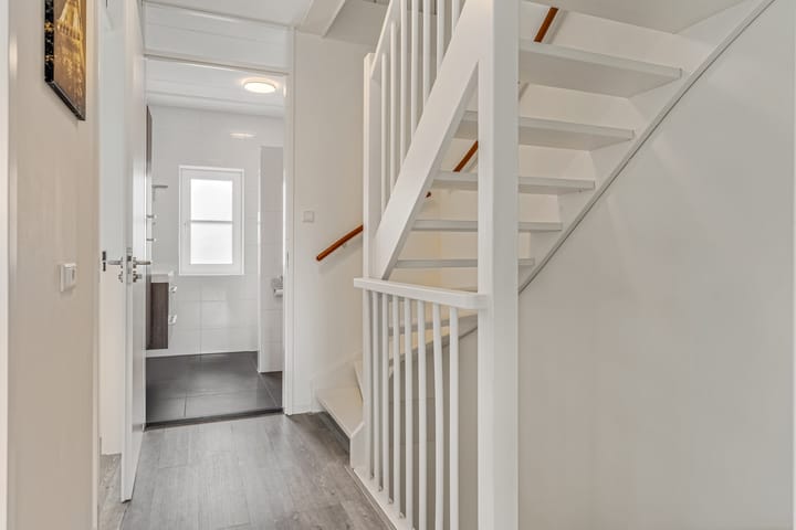 Foto 17 van Lucebertstraat 7