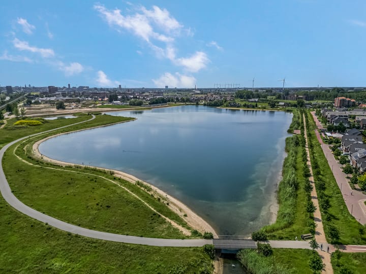 Foto 38 van Lucebertstraat 7