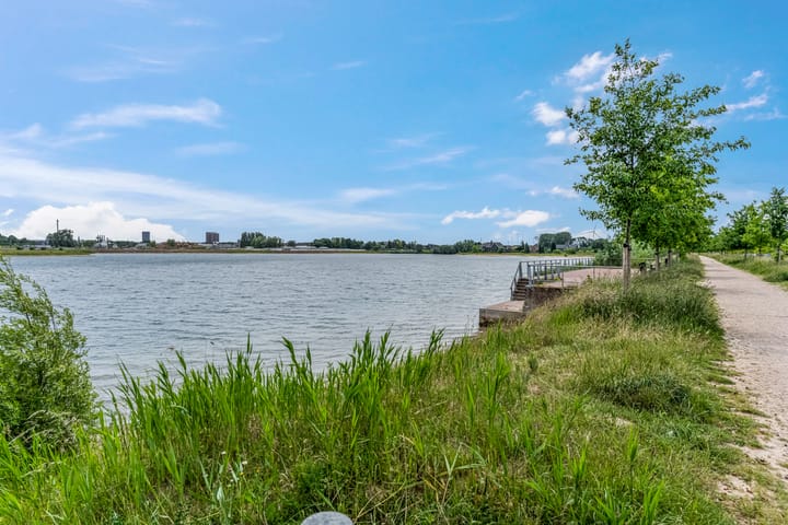 Foto 36 van Lucebertstraat 7