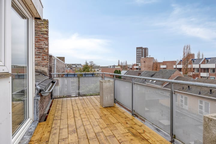 Foto 3 van Willem II Singel 20-D