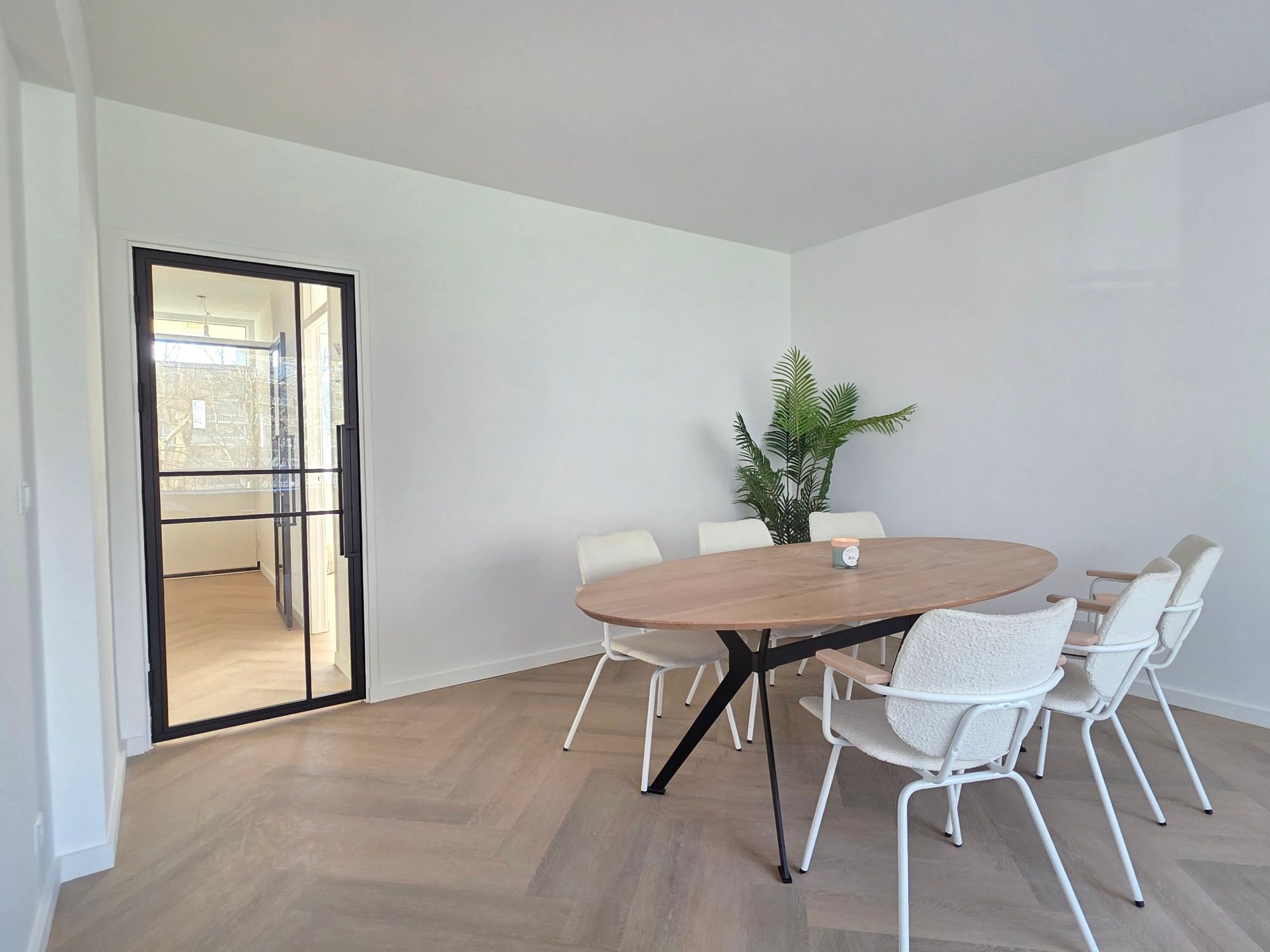 Uitgeeststraat 18 Den Haag - Aanzicht 4