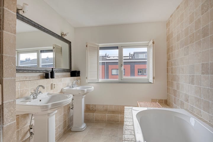 Foto 22 van Koperslagerstraat 6