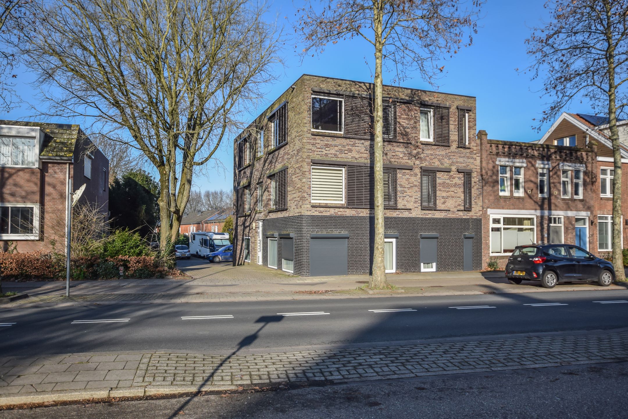 Buying a house in The Netherlands., Hintham 54-A