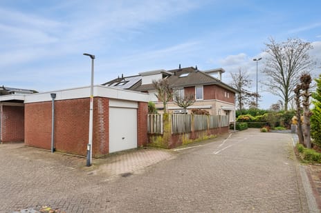 Fransezoom 27 secondary image