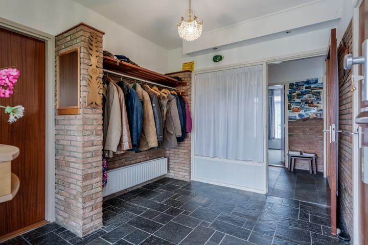 Foto 23 van Professor van der Leeuwplantsoen 27