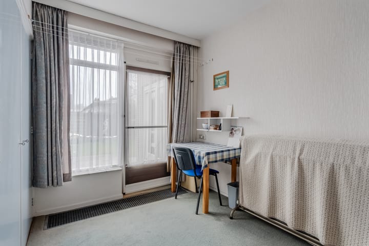 Foto 26 van Professor van der Leeuwplantsoen 27