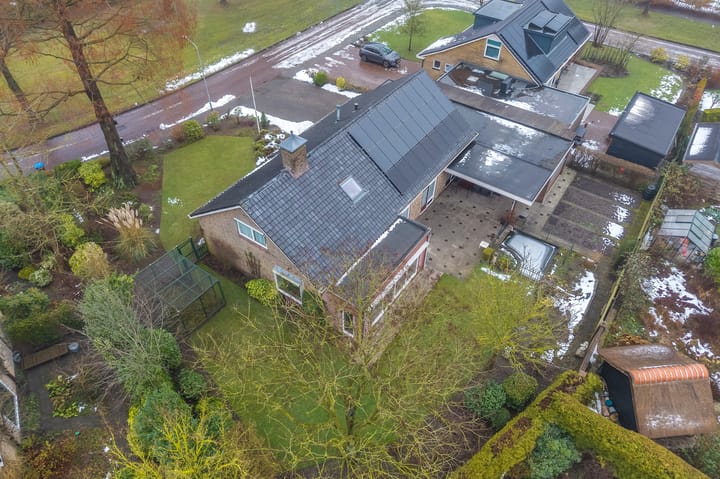 Foto 66 van Professor van der Leeuwplantsoen 27