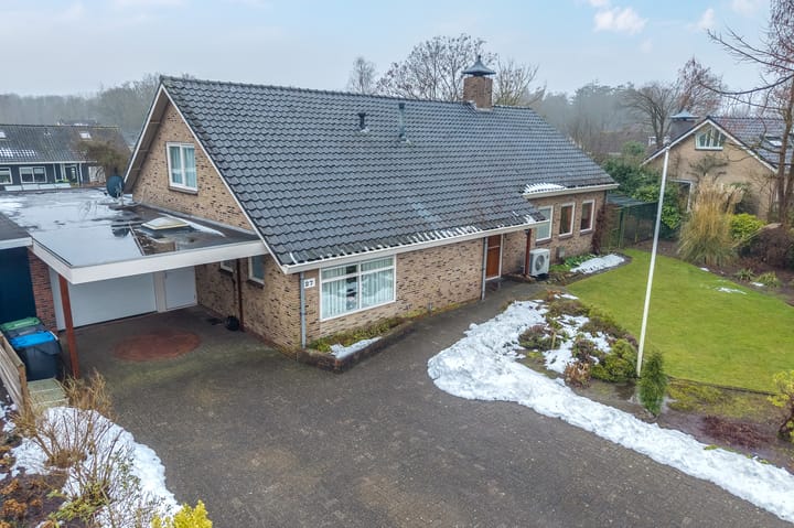 Foto 68 van Professor van der Leeuwplantsoen 27