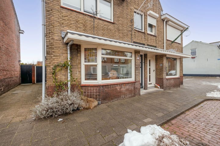 Foto 8 van van Heeswijkstraat 17