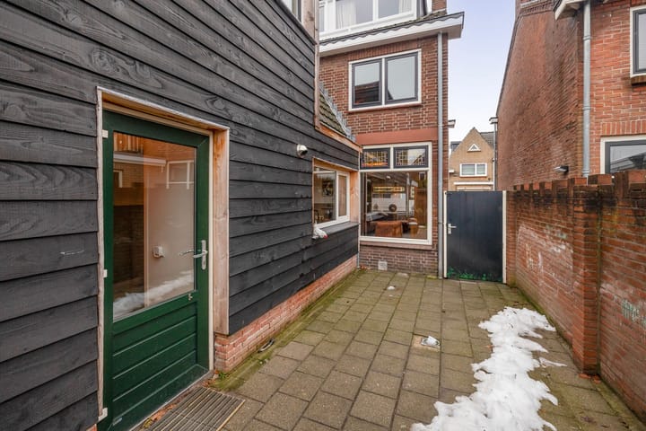 Foto 25 van van Heeswijkstraat 17