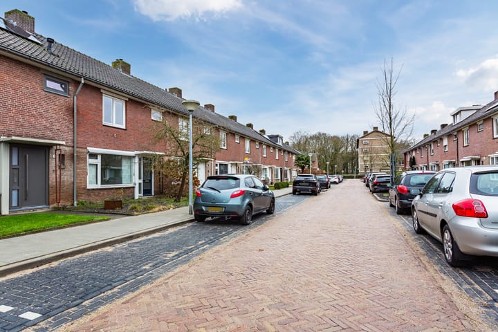 Foto 29 van Kardinaal van Enckevoirtstraat 11