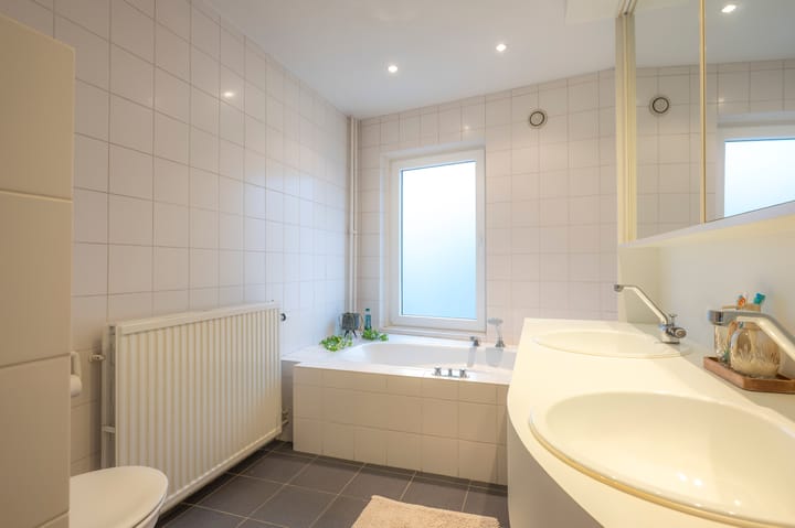 Foto 18 van Akerstraat 145