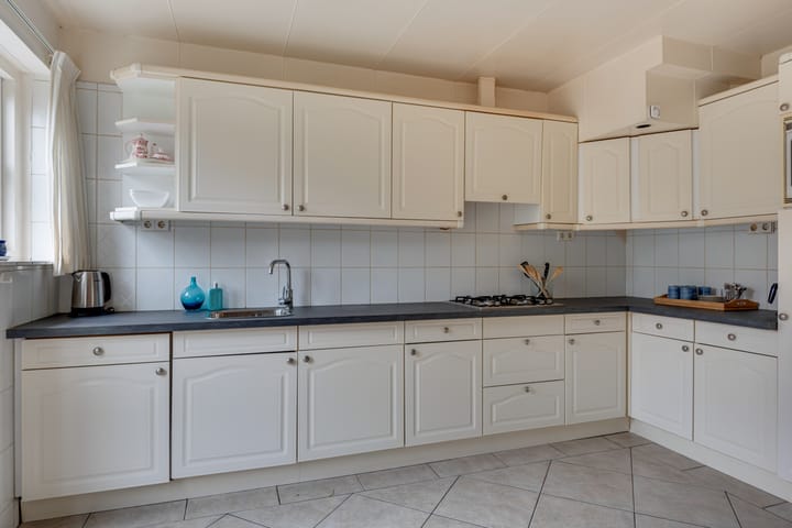 Foto 16 van Bernhardstraat 7