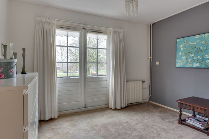 Foto 19 van Bernhardstraat 7