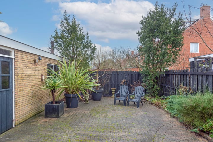 Foto 32 van Bernhardstraat 7