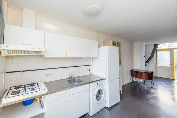 Photo 2 of Lotterstraat 43