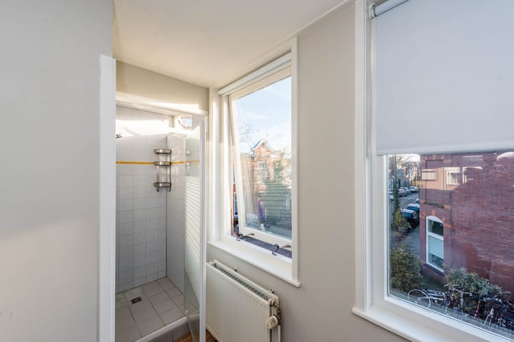 Photo 18 of Lotterstraat 43