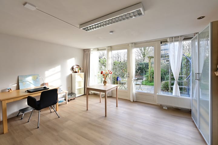 Foto 4 van Bezaan 50