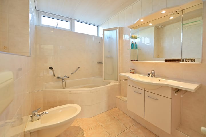 Foto 16 van Bezaan 50