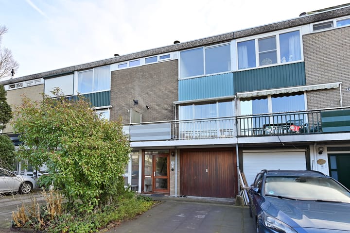 Foto 2 van Bezaan 50