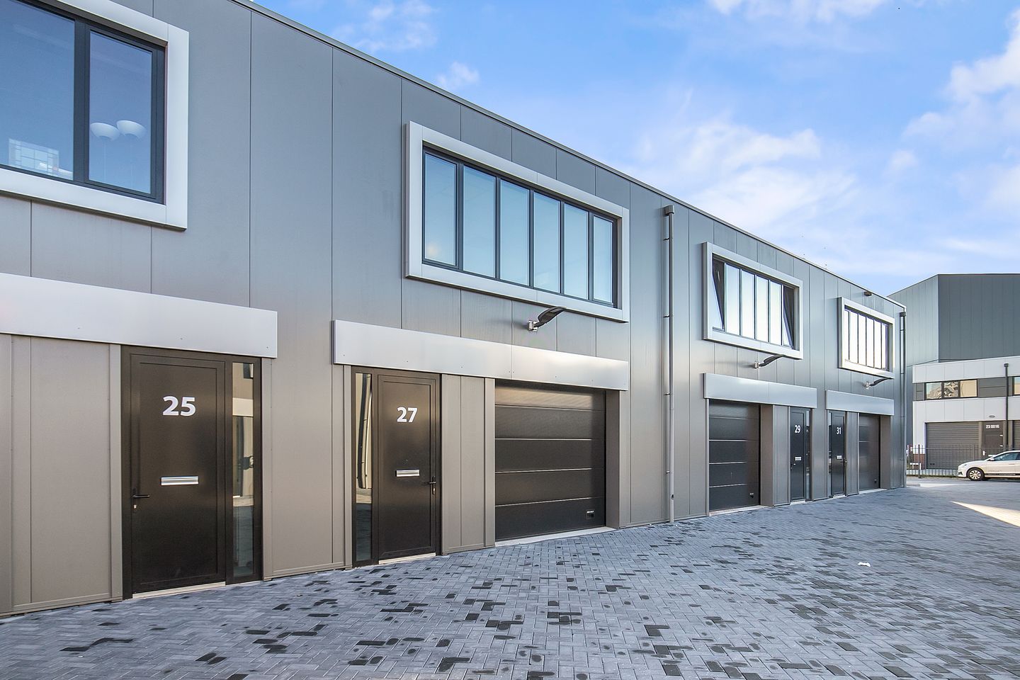 Bekijk foto 4 van Stuwadoorstraat 27