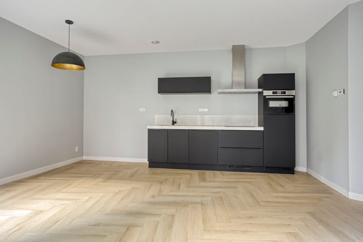 Foto 10 van Niemeyerstraat 26