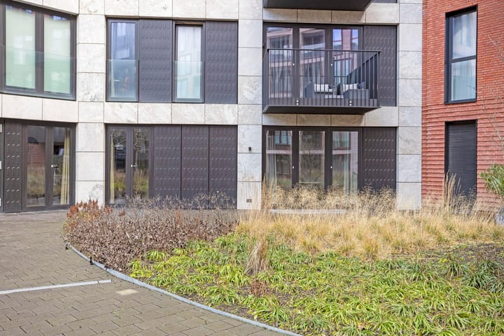 Foto 24 van Niemeyerstraat 26