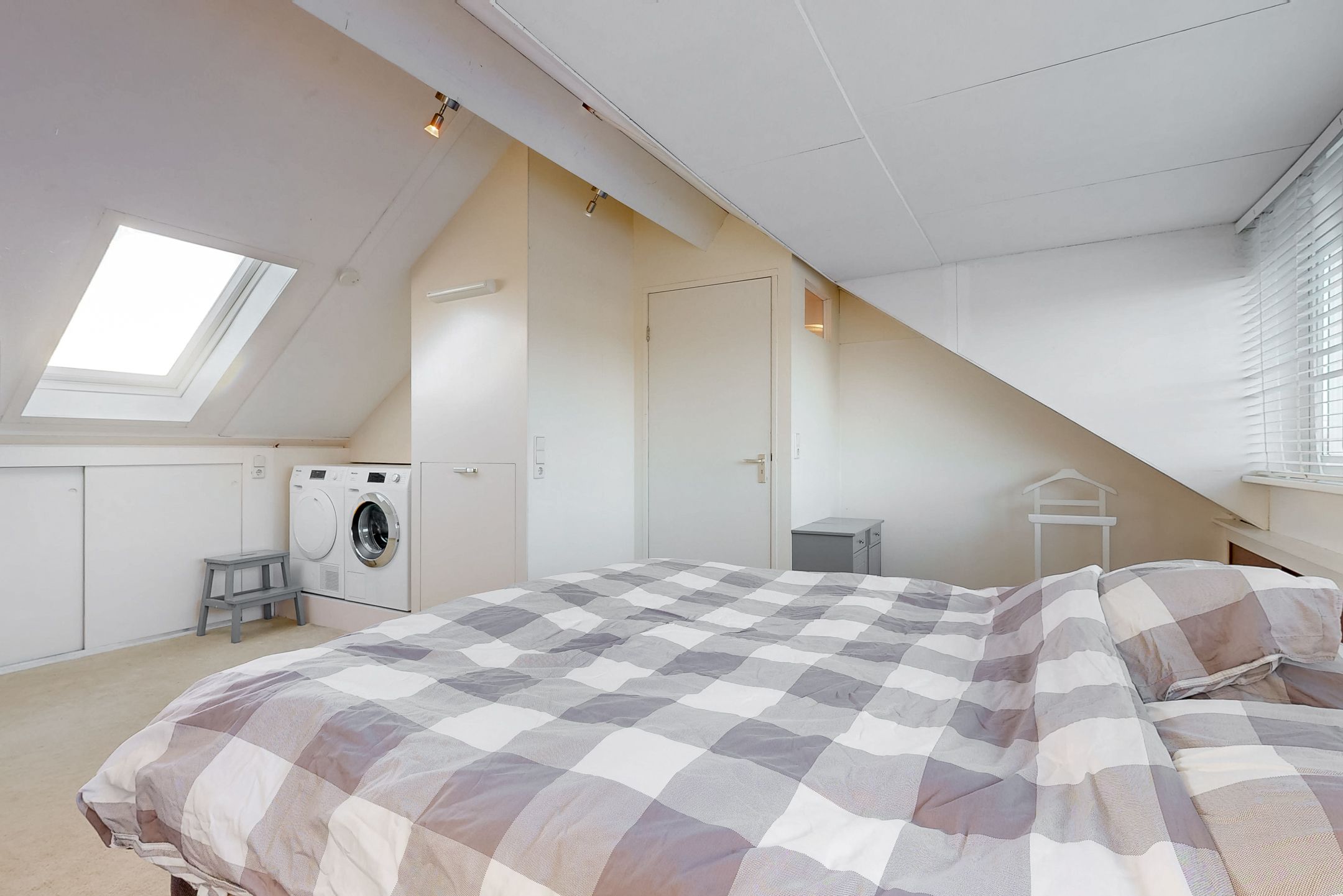 Photo 24 of Kaftanstraat 15