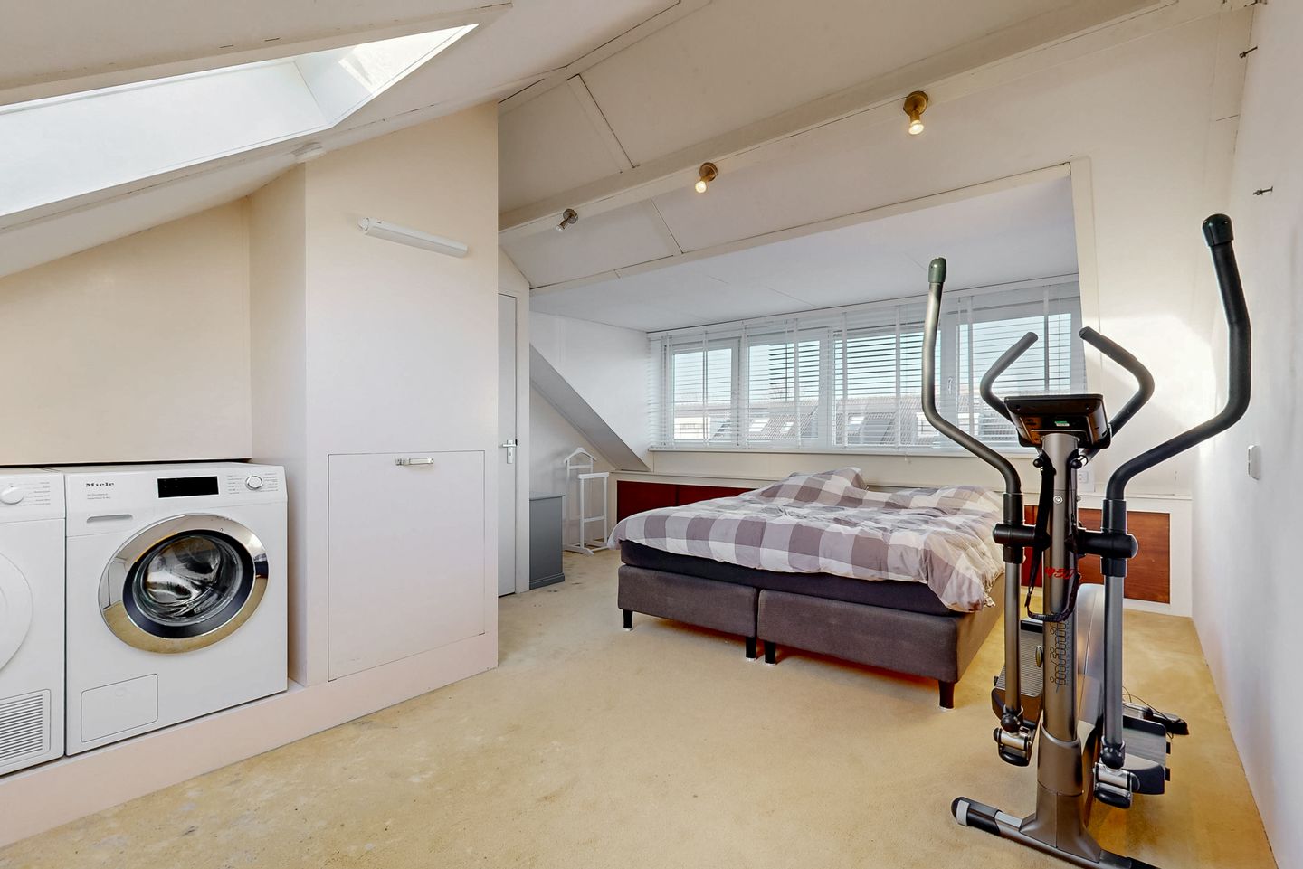 Photo 25 of Kaftanstraat 15