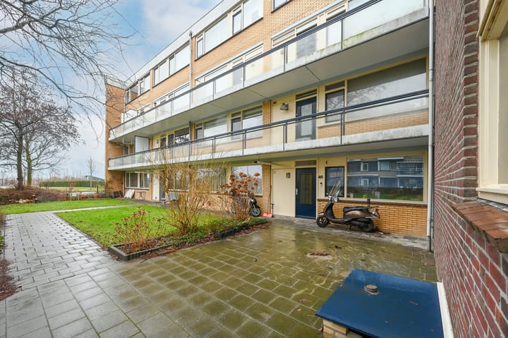 Foto 25 van Schollevaarstraat 52