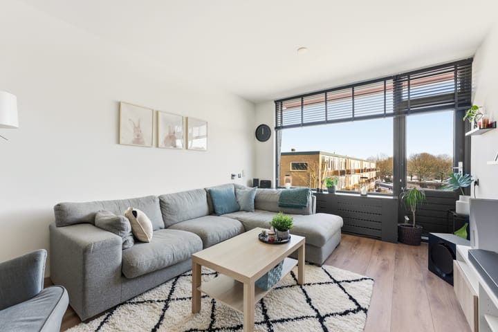 Foto 1 van Van Lennepstraat 131