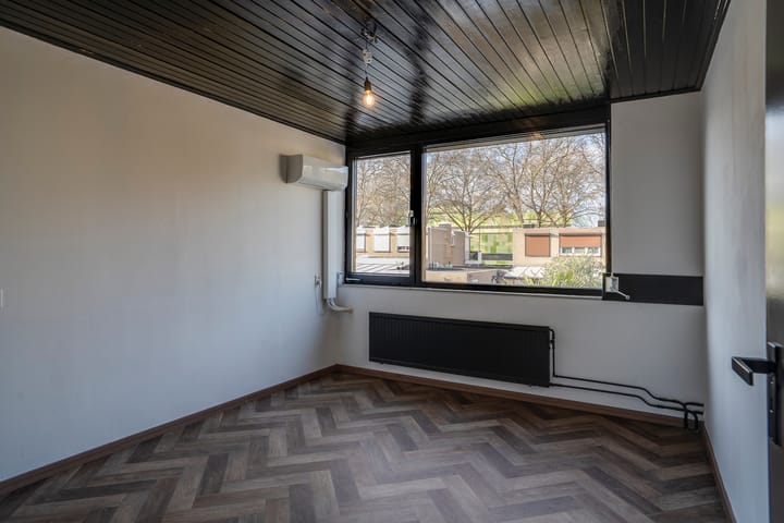 Foto 34 van Spechtstraat 5