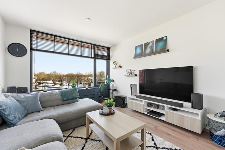 Foto 2 van Van Lennepstraat 131