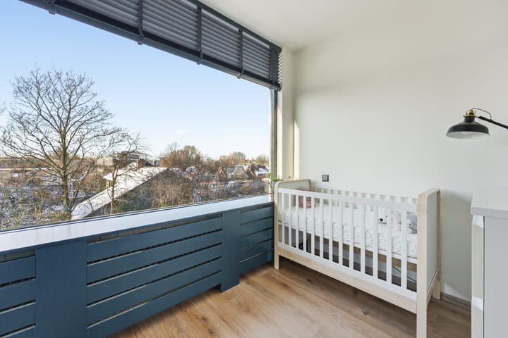 Foto 11 van Van Lennepstraat 131