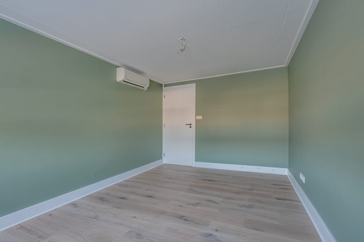 Foto 33 van Meekrapstraat 1