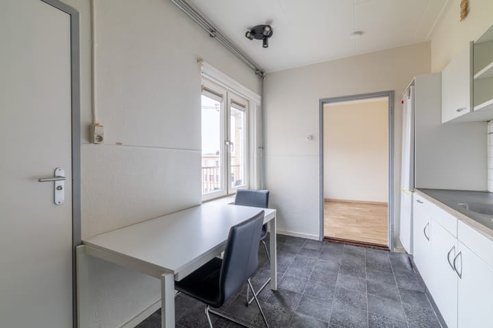 Foto 12 van Varviksingel 201