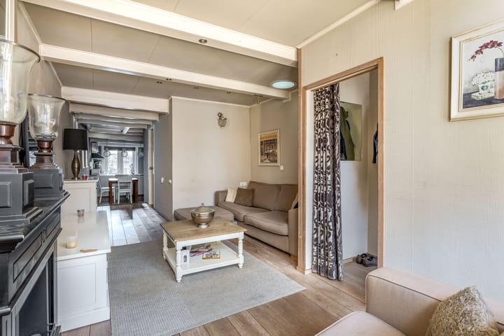 Foto 8 van Voorstraat 49