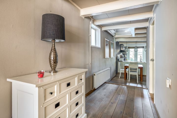 Foto 11 van Voorstraat 49