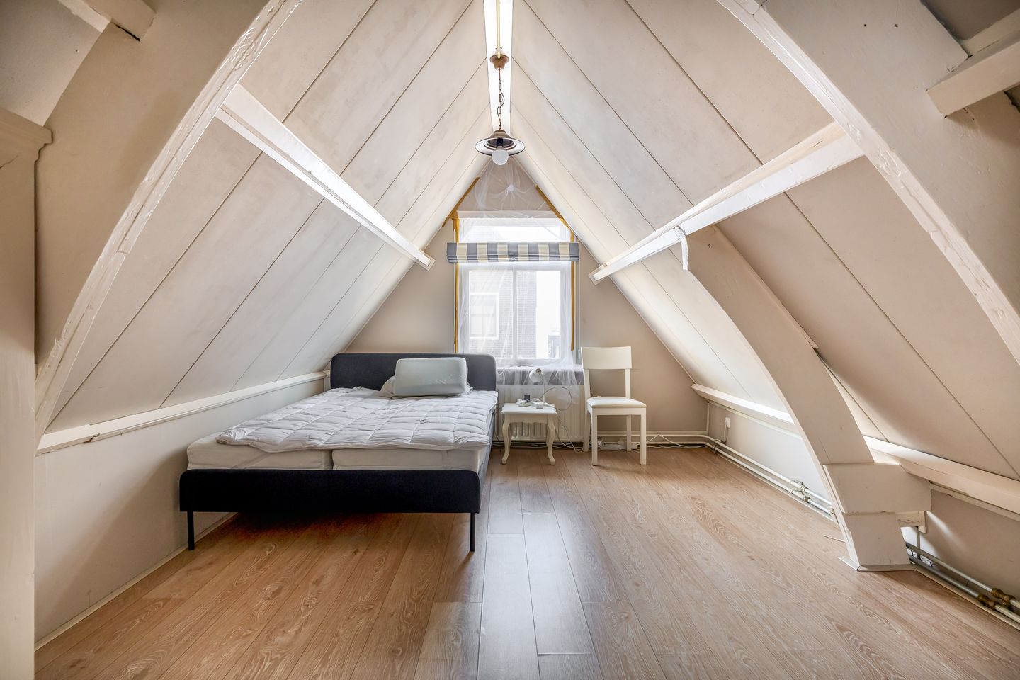 Foto 25 van Voorstraat 49