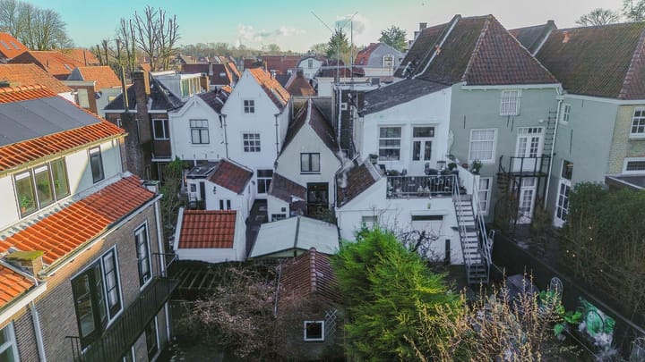 Foto 30 van Voorstraat 49