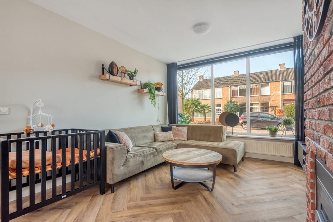 Foto 8 van van den Hummelstraat 4