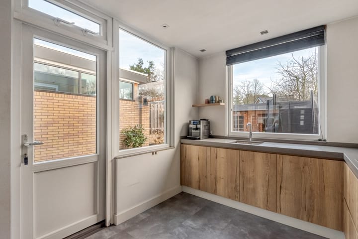 Foto 14 van van den Hummelstraat 4