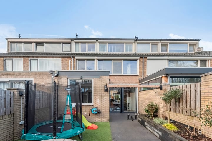 Foto 24 van van den Hummelstraat 4