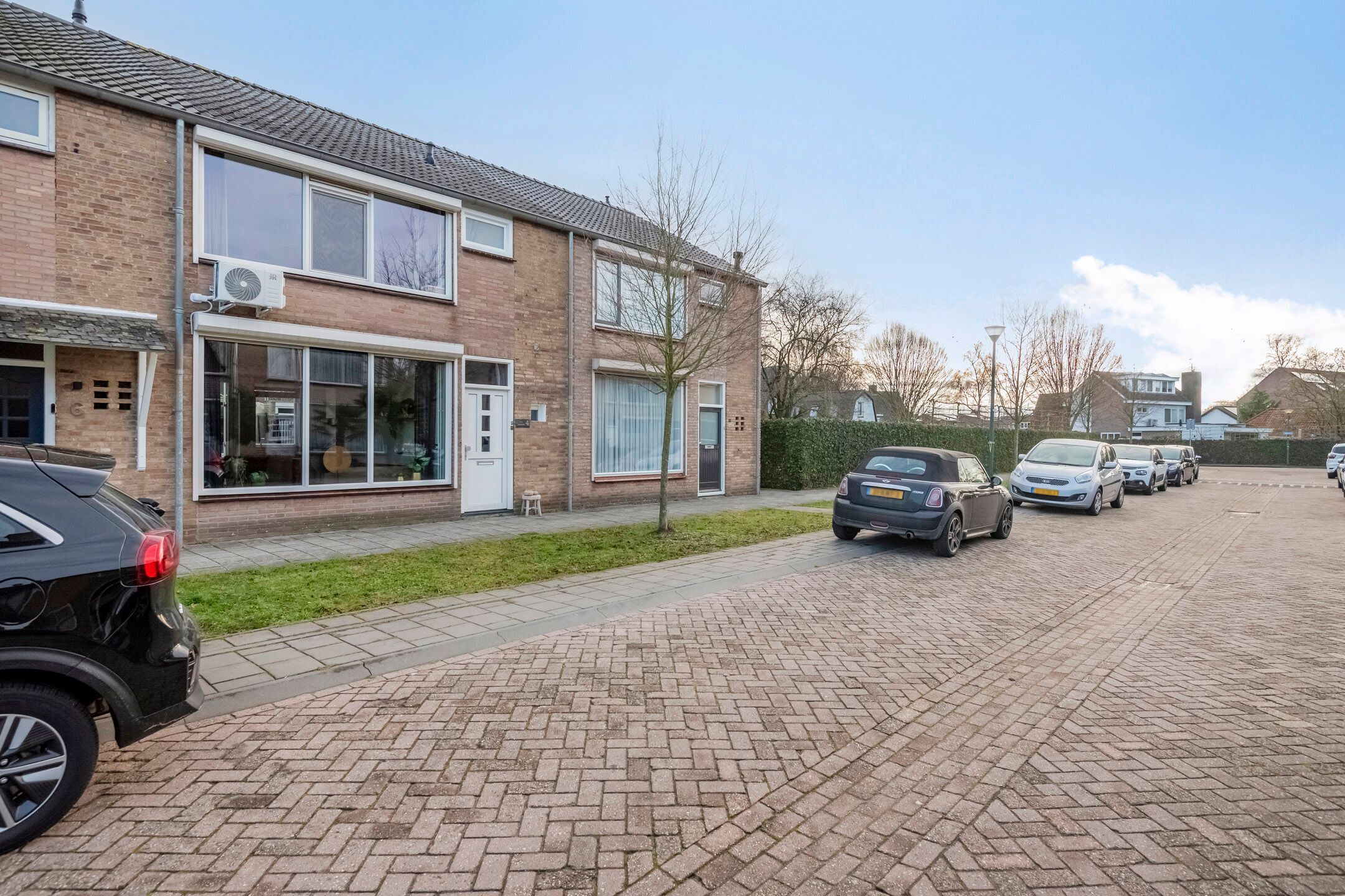 Foto 30 van van den Hummelstraat 4