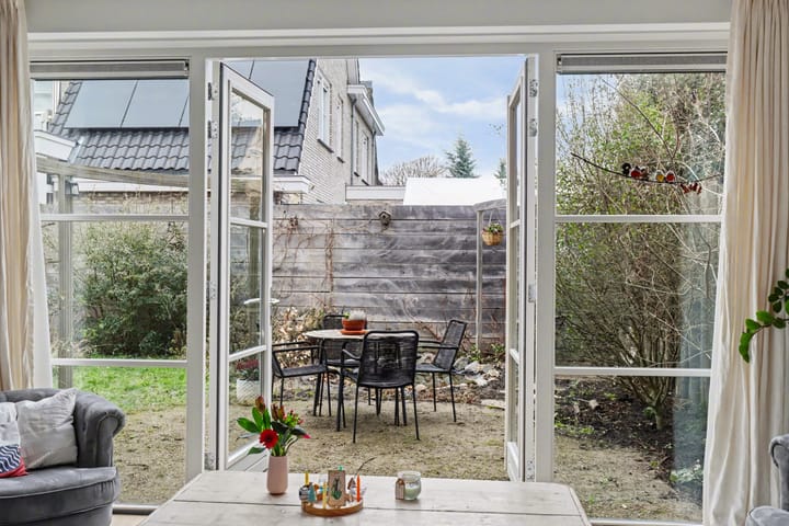 Foto 6 van Santhorsthof 37