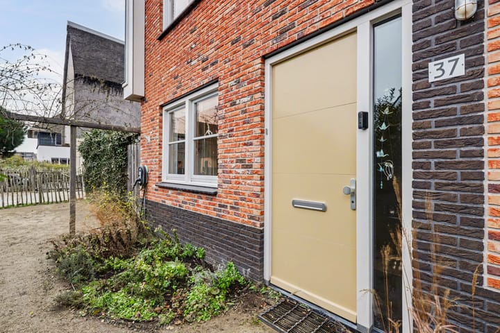 Foto 4 van Santhorsthof 37