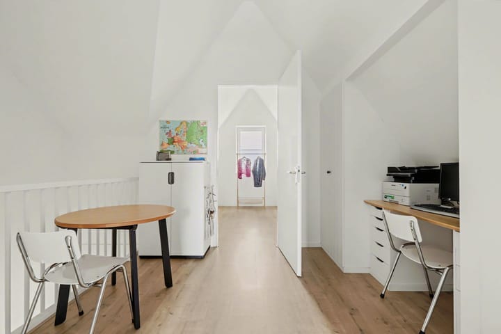 Foto 25 van Santhorsthof 37