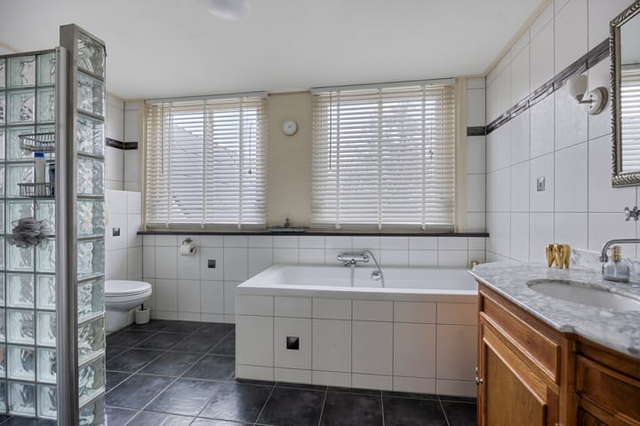 Photo 31 of Verlaat 40