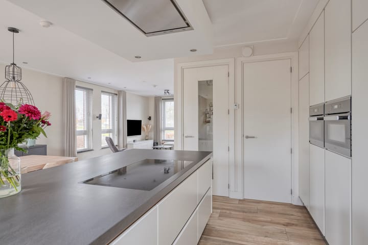 Foto 9 van Vloetheuvel 32